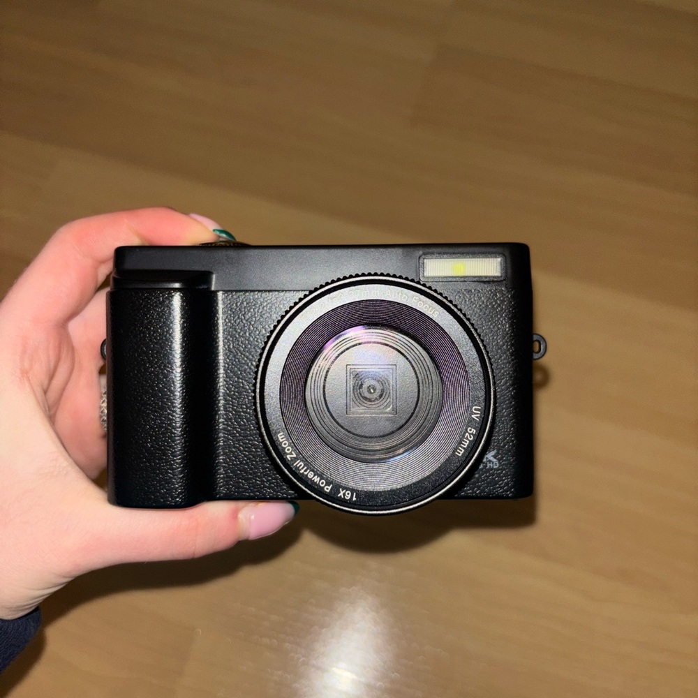 4K Black Digital Camera